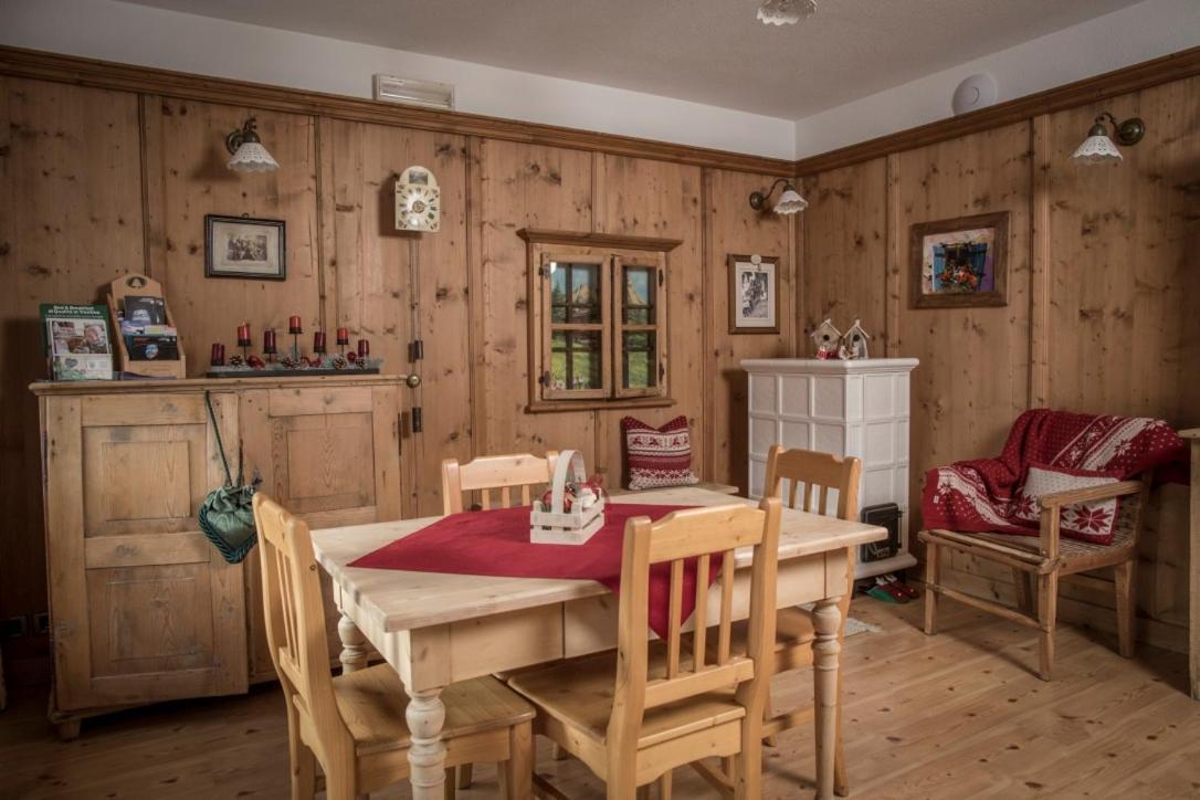 Appartamento Rose Di Bosco Predazzo Bagian luar foto